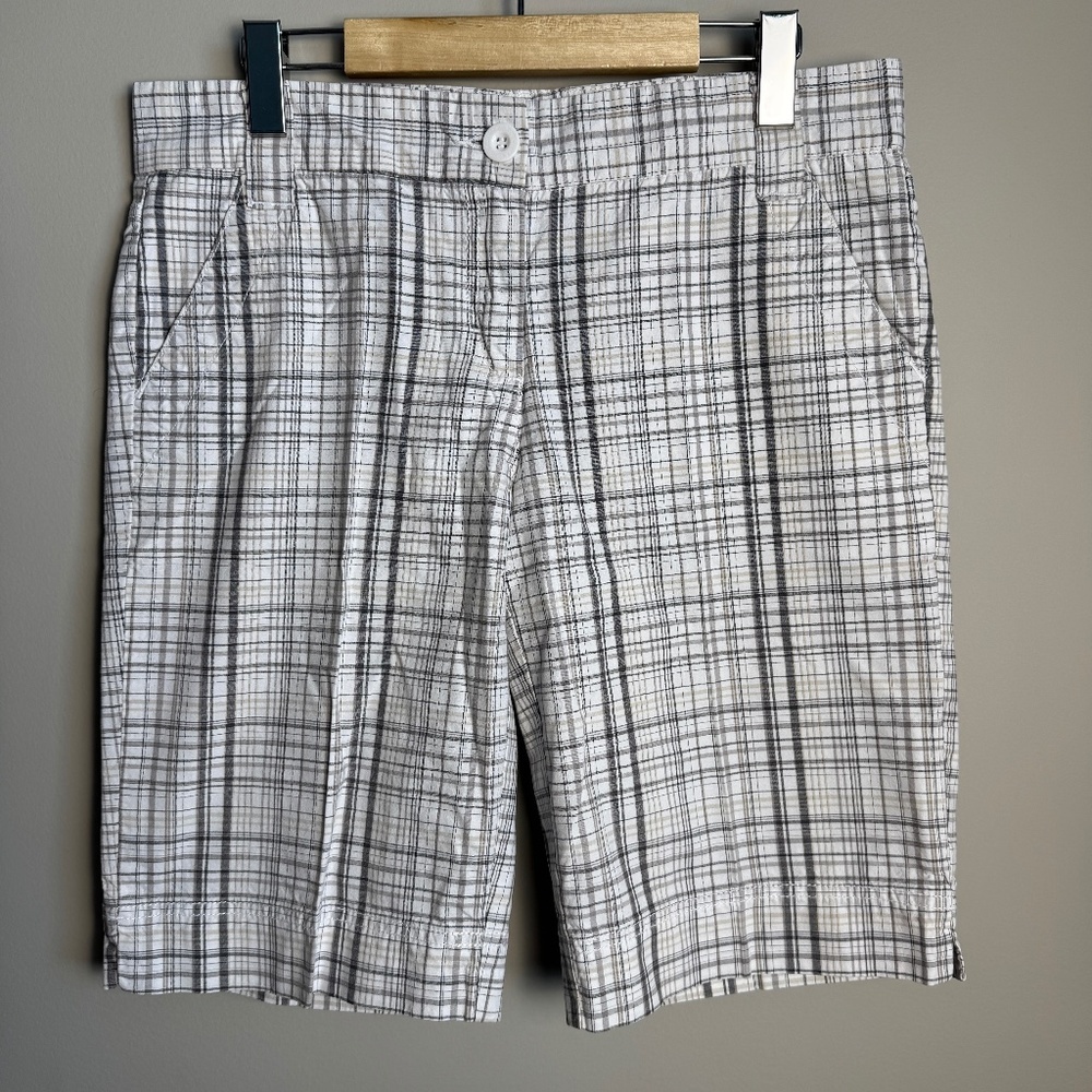 Calvin Klein Jeans Women's Plaid Bermuda Shorts Lightweight Walking White/Gray 8